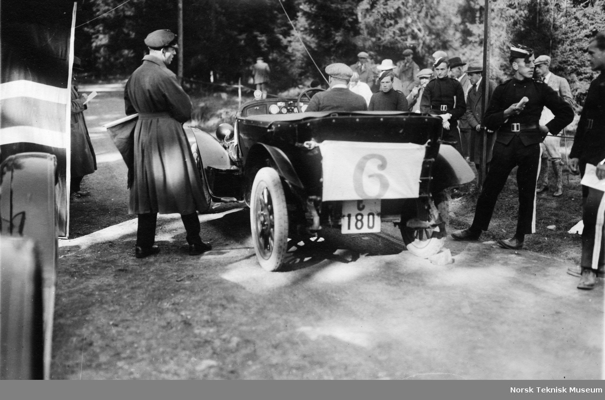 Billøp, Sverre Bryde i en Fiat 501 med reg.nr. C-180, 1920-årene