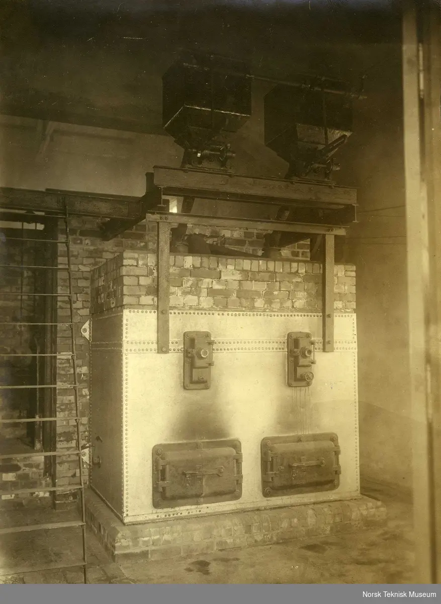 Flammeovn fra Staubos Maskinforretning, 1919-20
