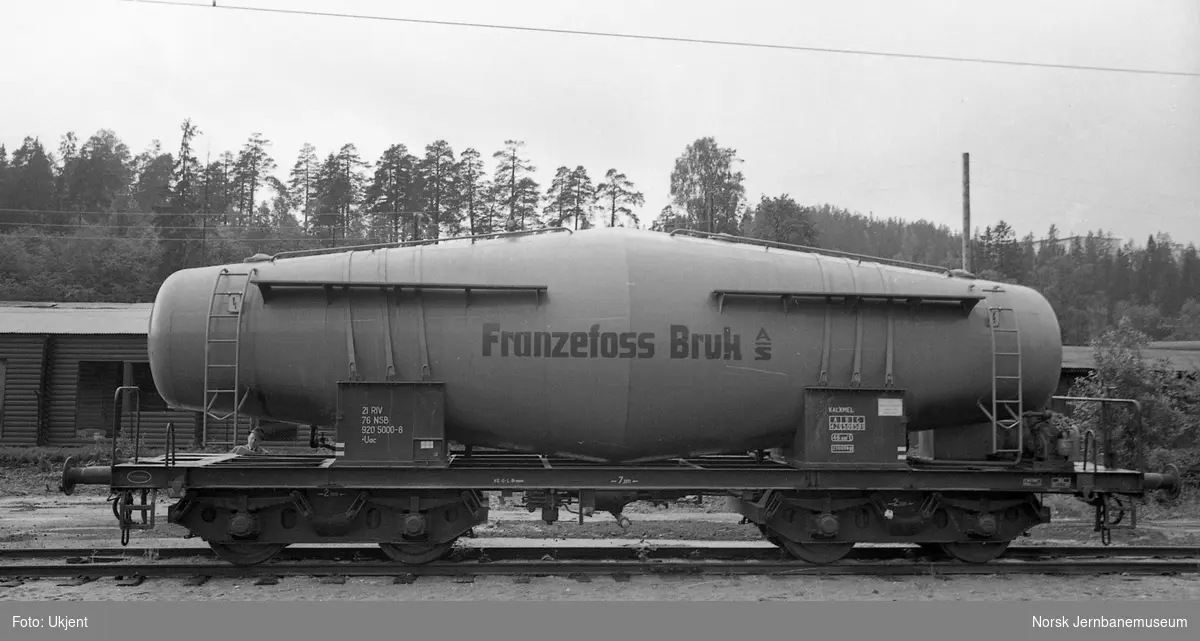 Spesialvogn for kalkmel for transporter for Franzefoss Bruk A/S, litra Uac 920 5000