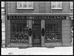 Raade Skotøimagasin i St. Mariegate 97, senere City Skomagas