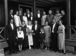 Bryllupsbilde av slekten