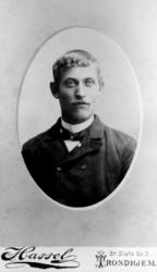 Per eller Peder Bondø?