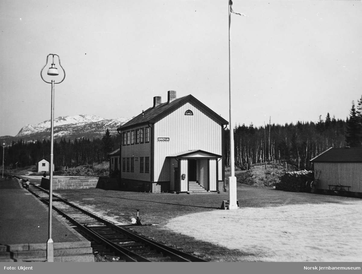 Anlegget Mosjøen-Mo i Rana : Drevja stasjonsbygning