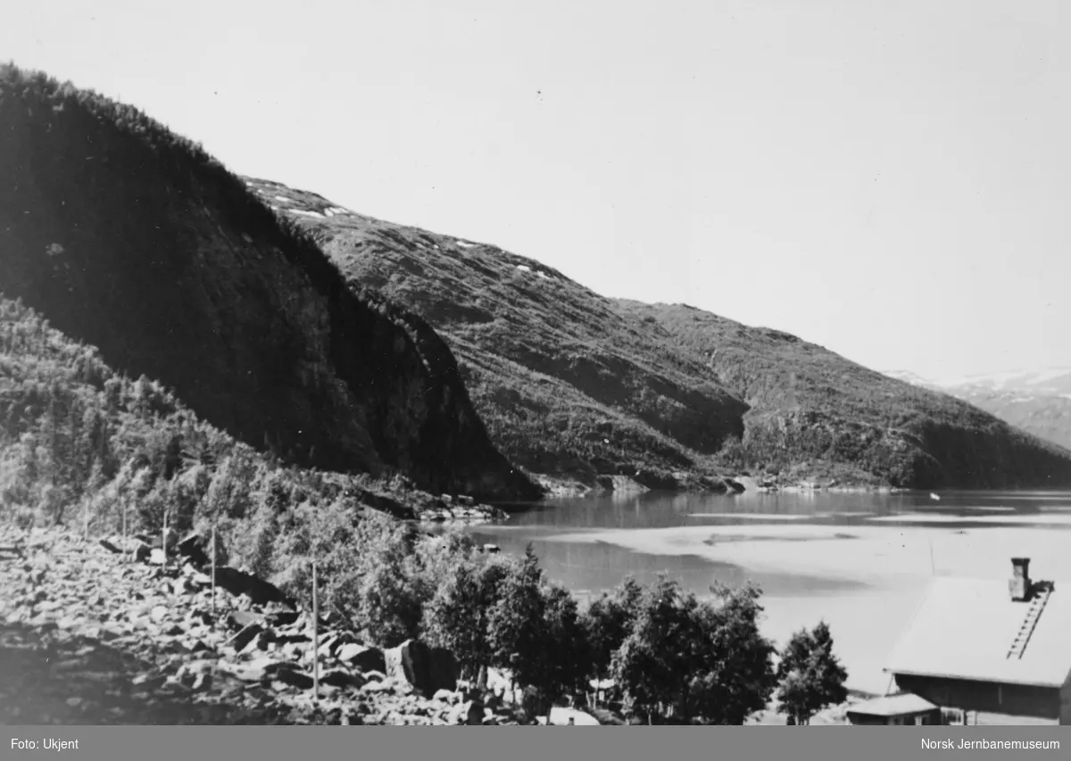 Jernbaneanlegget Mosjøen-Mo i Rana : linjen sørover mot Hattflåget, pel 5500