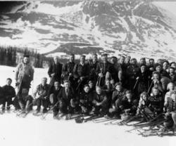 Yngres og Hemsedal Kristelege Ungdomslag på skitur til Jordh