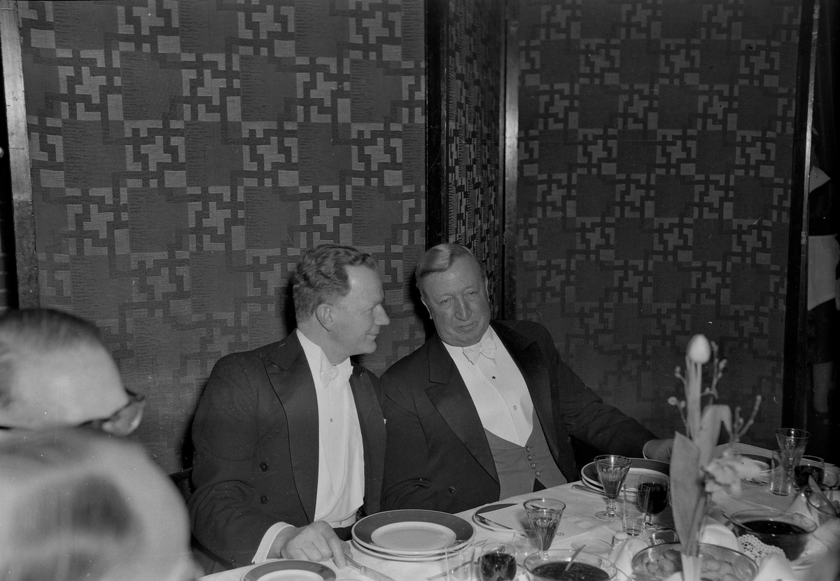 Middagsselskap i Kunstindustrimuseet og Handelsstandens Hus