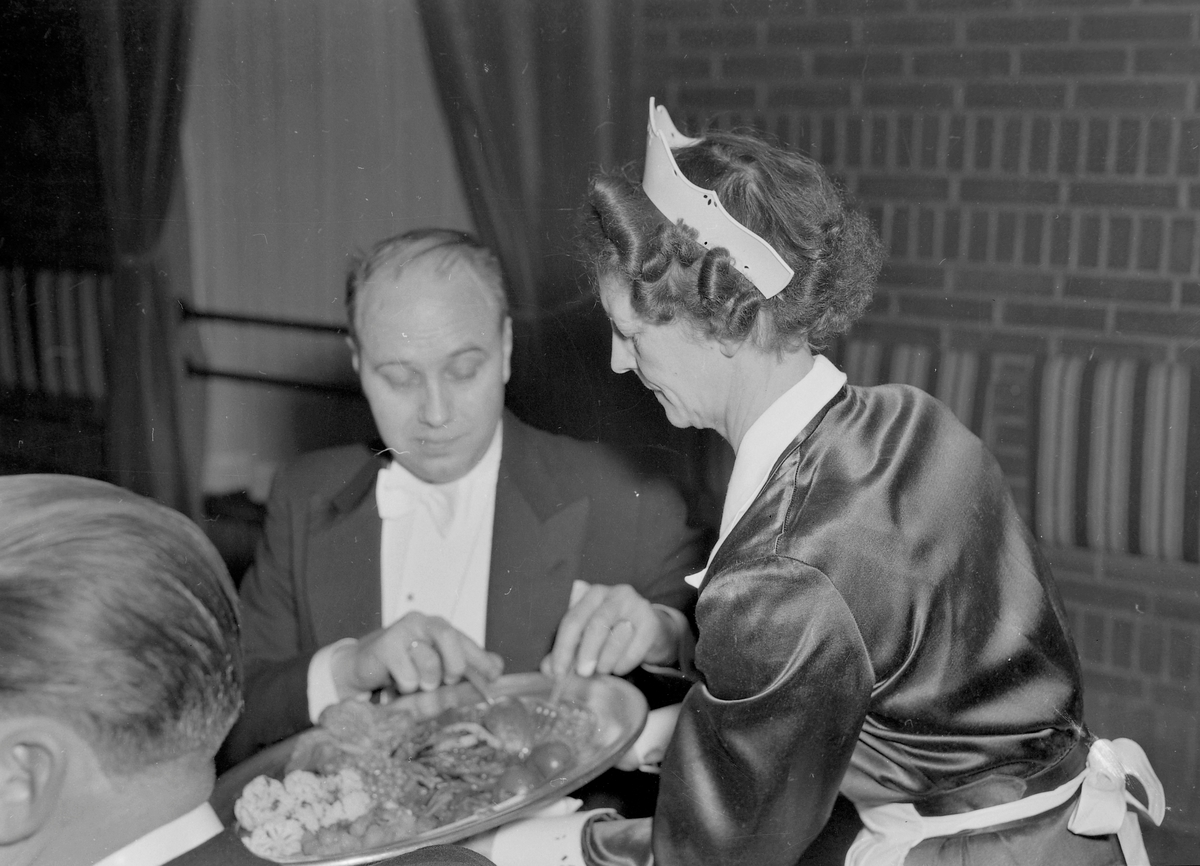 Middagsselskap i Kunstindustrimuseet og Handelsstandens Hus