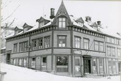Narvik Sparebank's gamle bygg i nede i Kongens gate