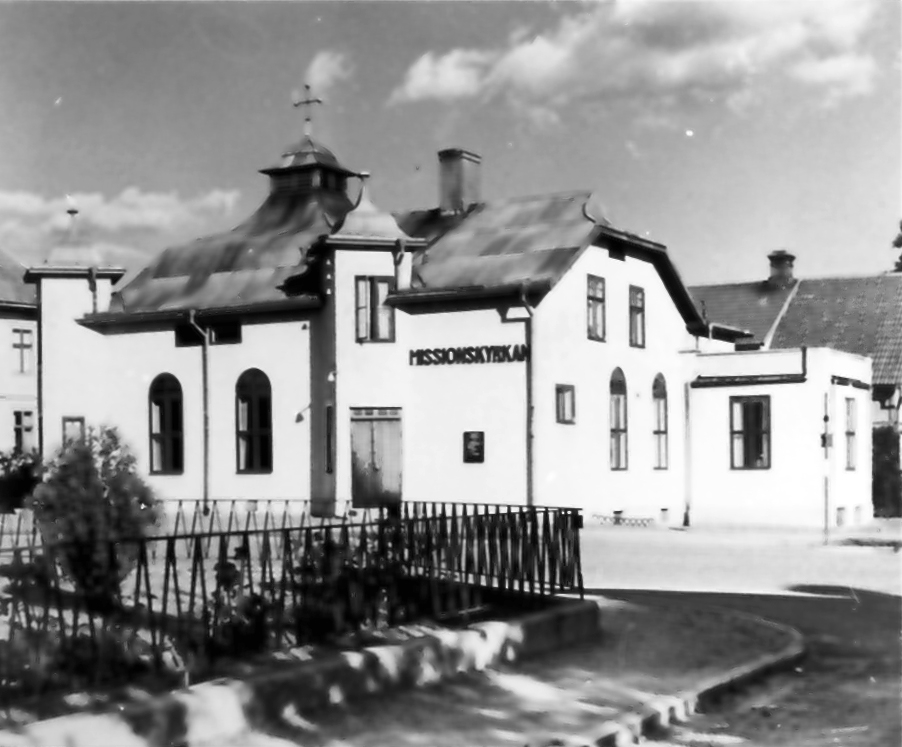 "Exteriör av missionskyrkan Mösseberg". Från utställningen "Falköping i bild" 1952.