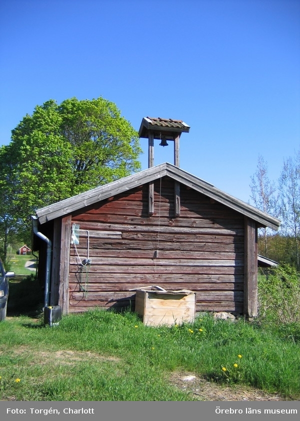 Stall med stallada m.m. i Ösarhyttan. Gavel med klockstapel.
Dnr: 2006.220.196