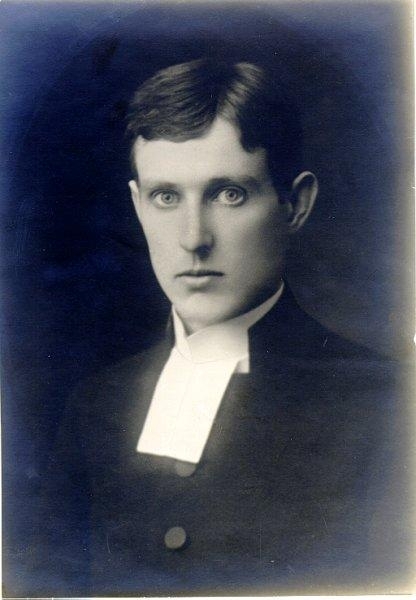 H.G.W. Lillieroth komminister i Vartofta-Åsaka 1927 vid 23 års ålder.