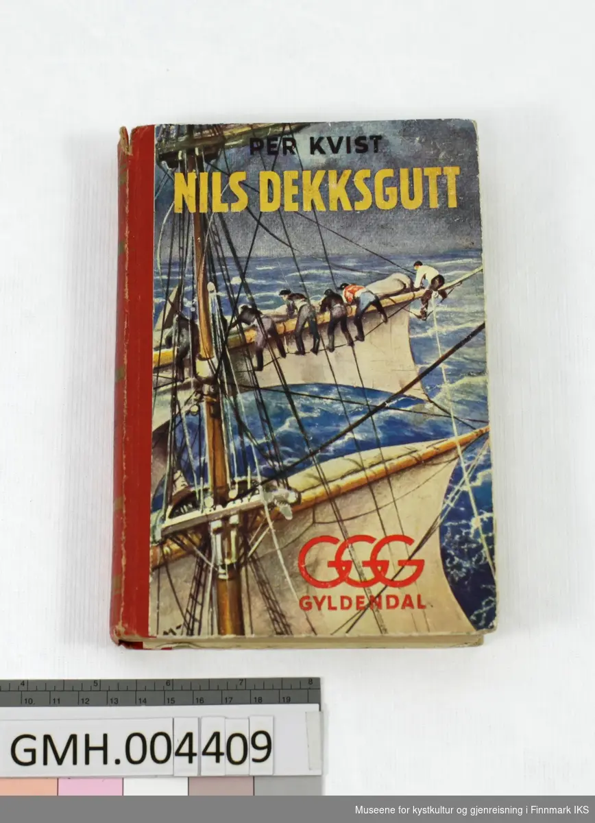 Bok: Per Kvist. Nils Dekksgutt. Gyldendal, Olso, 1950.