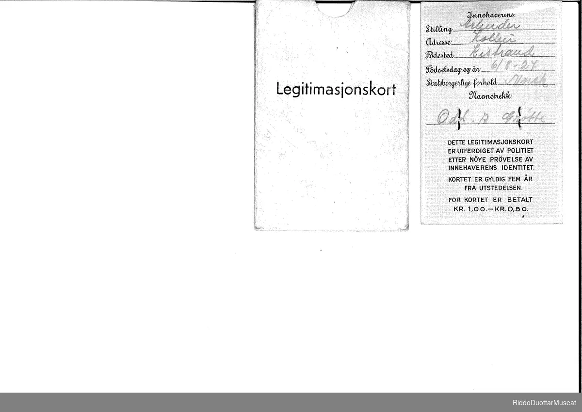 Legitimasjonskort fra krigen med fotografi. Stemplet og nummerert.