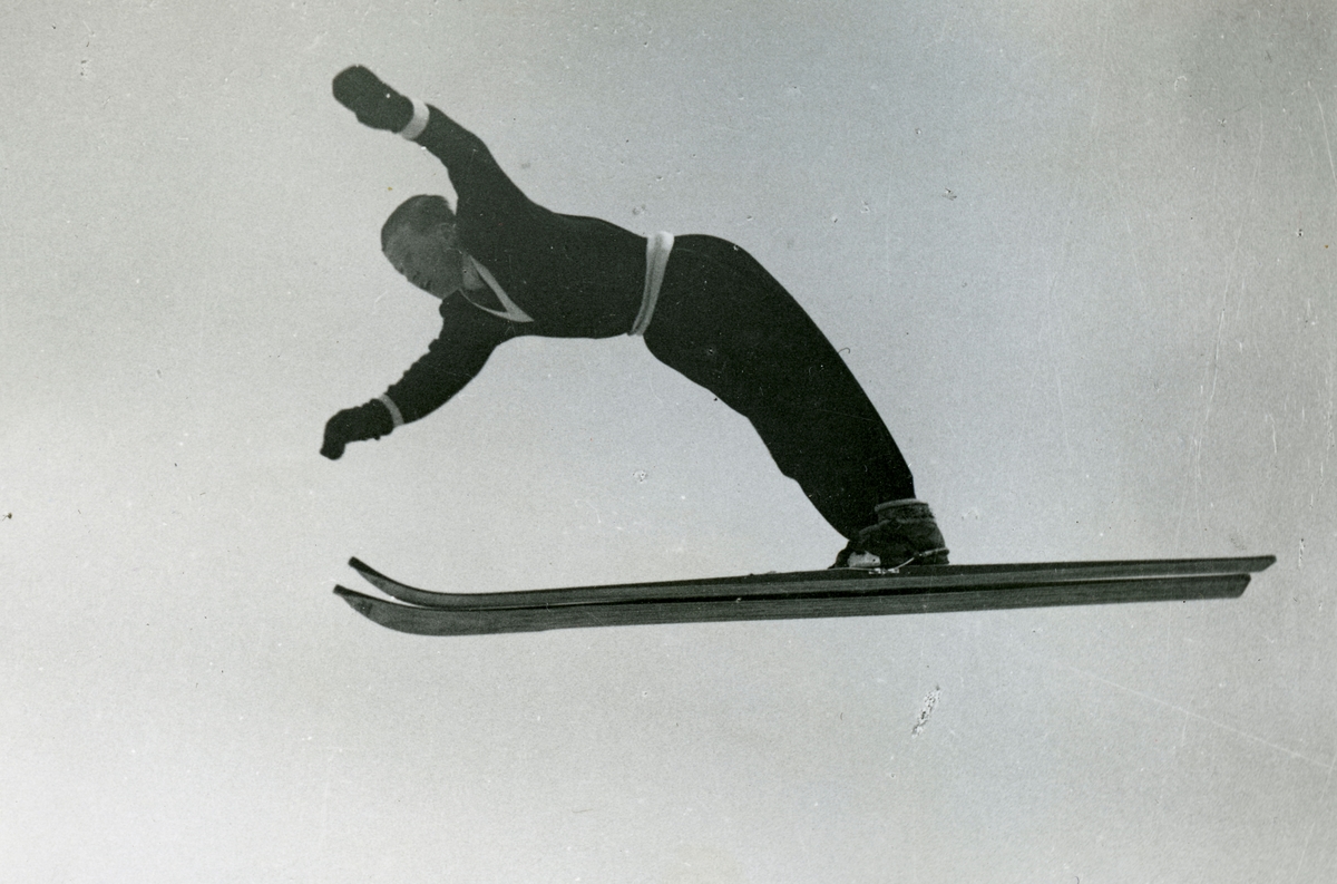 Athlete Sigmund Ruud in action at Garmisch