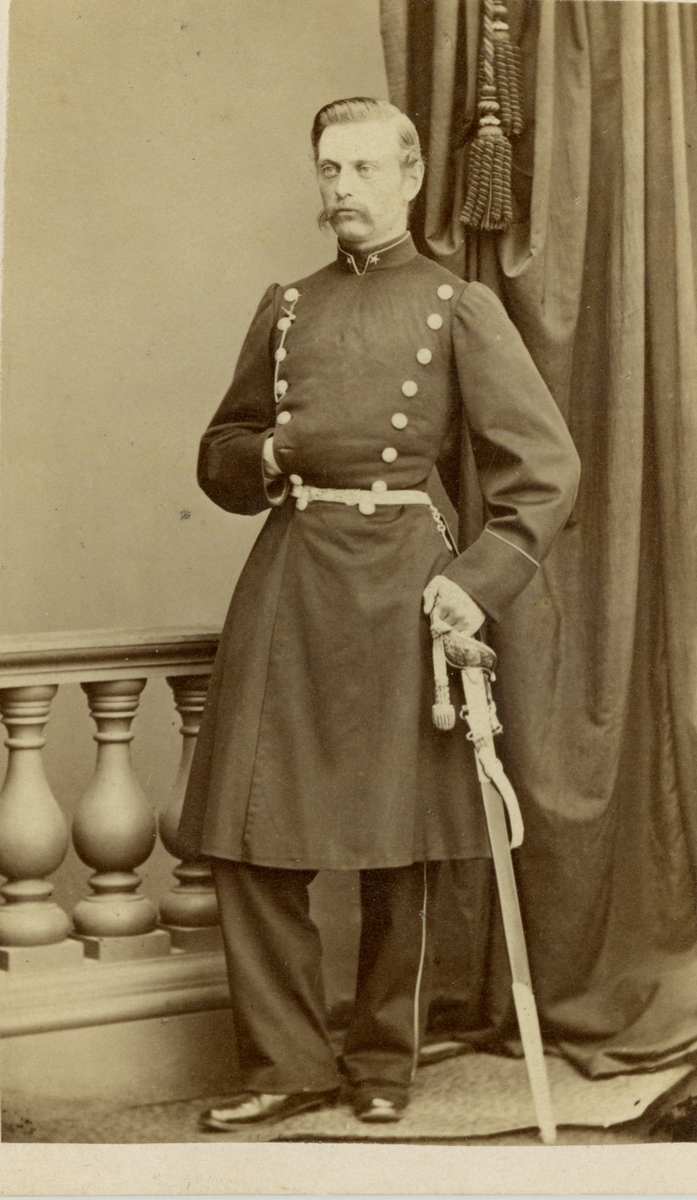Porträtt av Claes Bernhard Grönhagen, underlöjtnant vid Kronobergs regemente I 11.