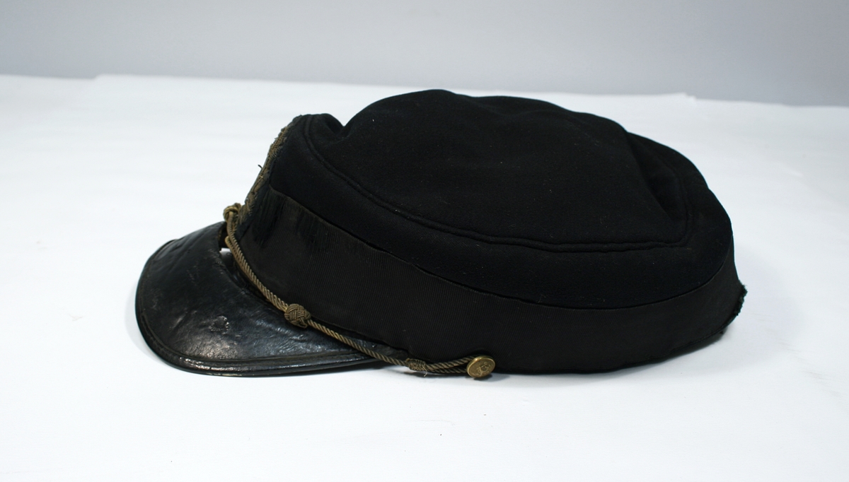 Luemerke: riksvåpen 1844 med ekeblader