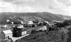 Postkort:  "Fra Skei, Surnadal."  På bildet ser vi fra Skei 