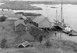Foto trolig fra fiskeværet og øysamfunnet Håholmen i Averøy 