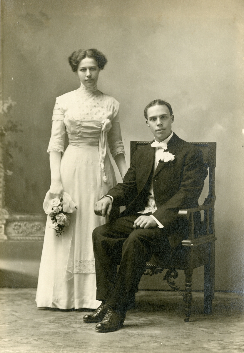 Bryllupsbilde av Else og Henry Piltingsrud - i Amerika.