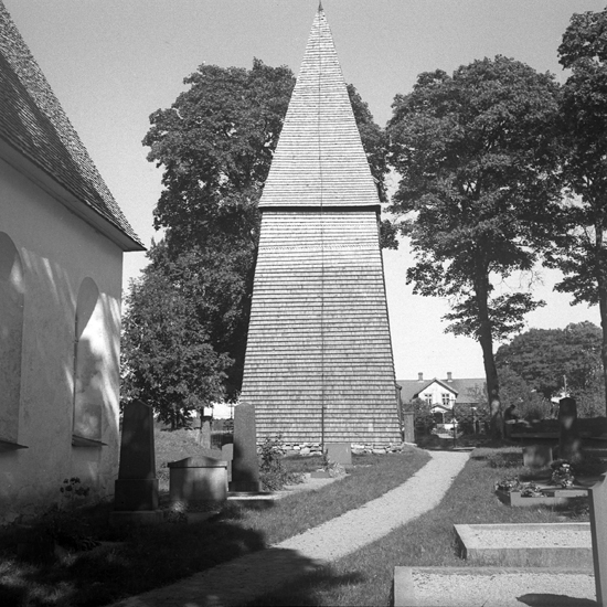 Klockstapel, Härlövs kyrka. 1945