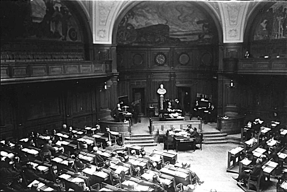 Stockholm, första kammaren i riksdagshuset.