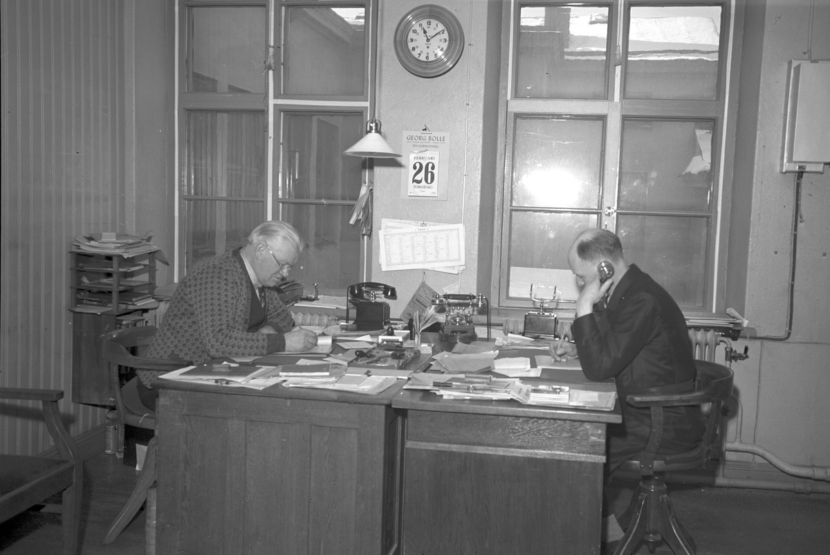 Tryckeri
Kontor

15 november 1940
