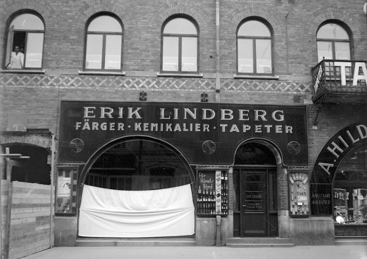 Äldre exteriör av Lindbergs Färghandel. 1945. Centralpalatset.