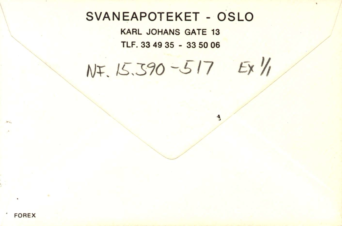 Postkort. Iglekrukke fra Mesna Apotek på Lillehammer. Apoteket opprettet 1922. Stenkrukken antas å være fra 1900. Utstilling NF.