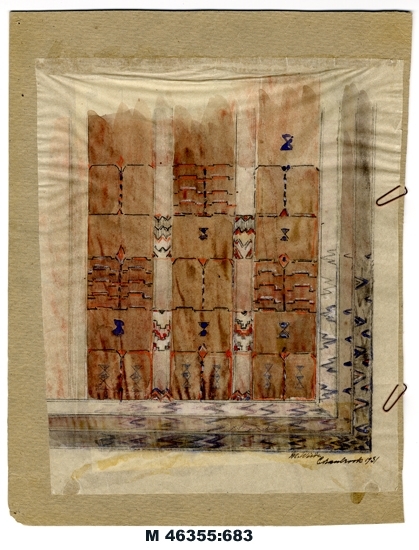 Blyertsteckning/akvarell på tunt papper, monterat 
på gråbrun kartong.
Förslag till matta med geometriskt mönster i brunrött,
rött, blått, vitt och svart.
Utförd på Cranbrook Academy of Art, Michigan, USA.

Inskrivet i huvudbok 1983.