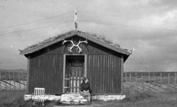 .(eske5) .(Eske 5 er merket "Frøyset 1965, Veøya 1965, Nesse