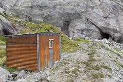 Verskstadbu ved tunnel, Vetledalen.