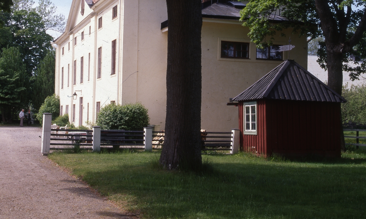 Tolvfors herrgård. Tolvfors bruk blev byggnadsminne 1983.
