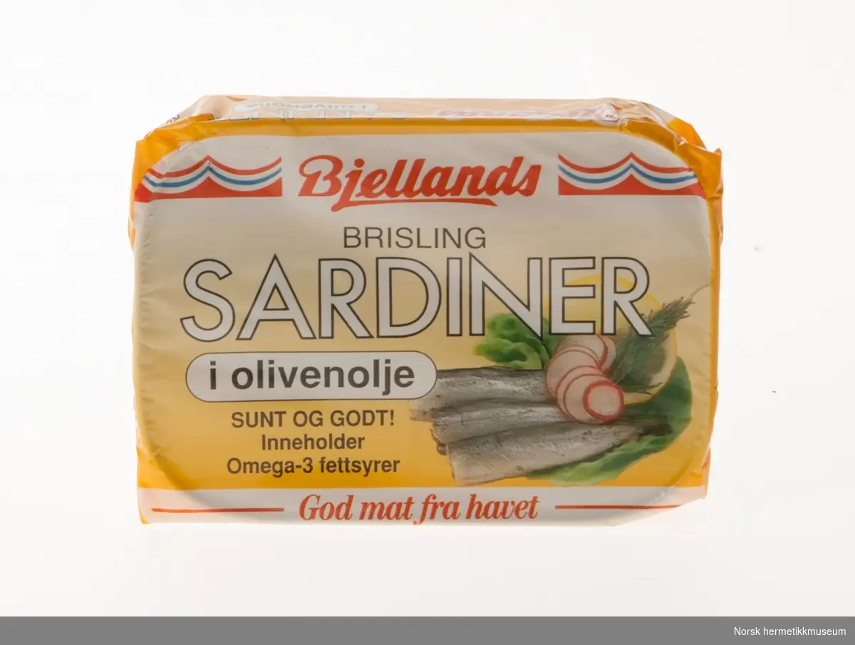 3 sardiner på salatblad m/grønnt