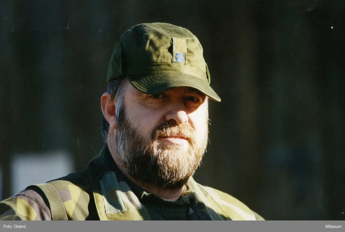Porträtt av Kaj Nordquist i uniform m/90.