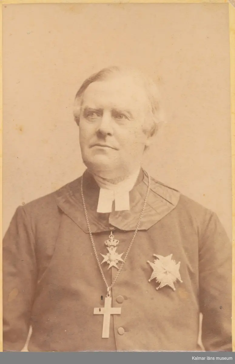 Pehr (Peter) Sjöbring (f 1819, d 1900), bland annat biskop i Kalmar 1876-1900.