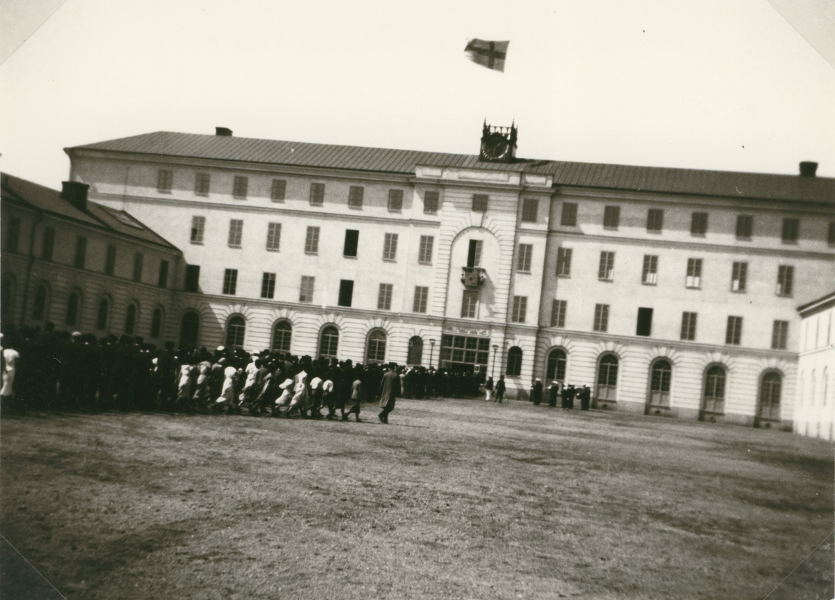 Bild från Kalmar högre allmänna läroverks (Nuvarande Stagneliusskolans) invigning den 1933-06-08