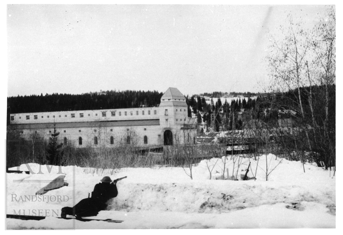 Bilder fra forsvaret av Solbergfoss ved Askim i april 1940.