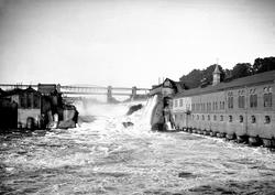 Sarpsfossen med Hafslund og Borregaard kraftverker i Sarpsbo
