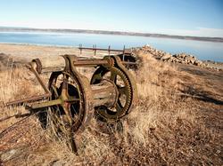 Gammelt ankerspill fra en av de store Mjøsbåtene, eller en l