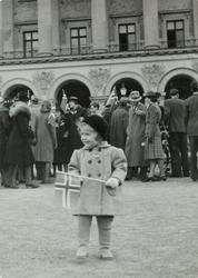 17. mai foran Slottet.