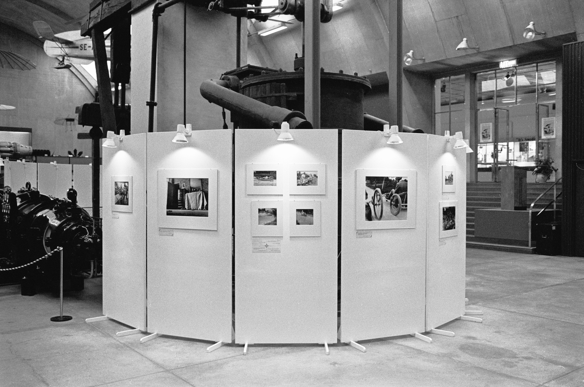 Utställningen "Jacques Henri Lartigue"  i maskinhallen 1993-09-01 - 1994-02-09.
