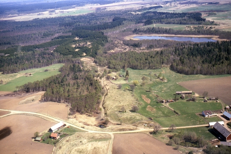 Flygfoto över Mårby.
