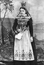 Brud, brudekrone, bunad.