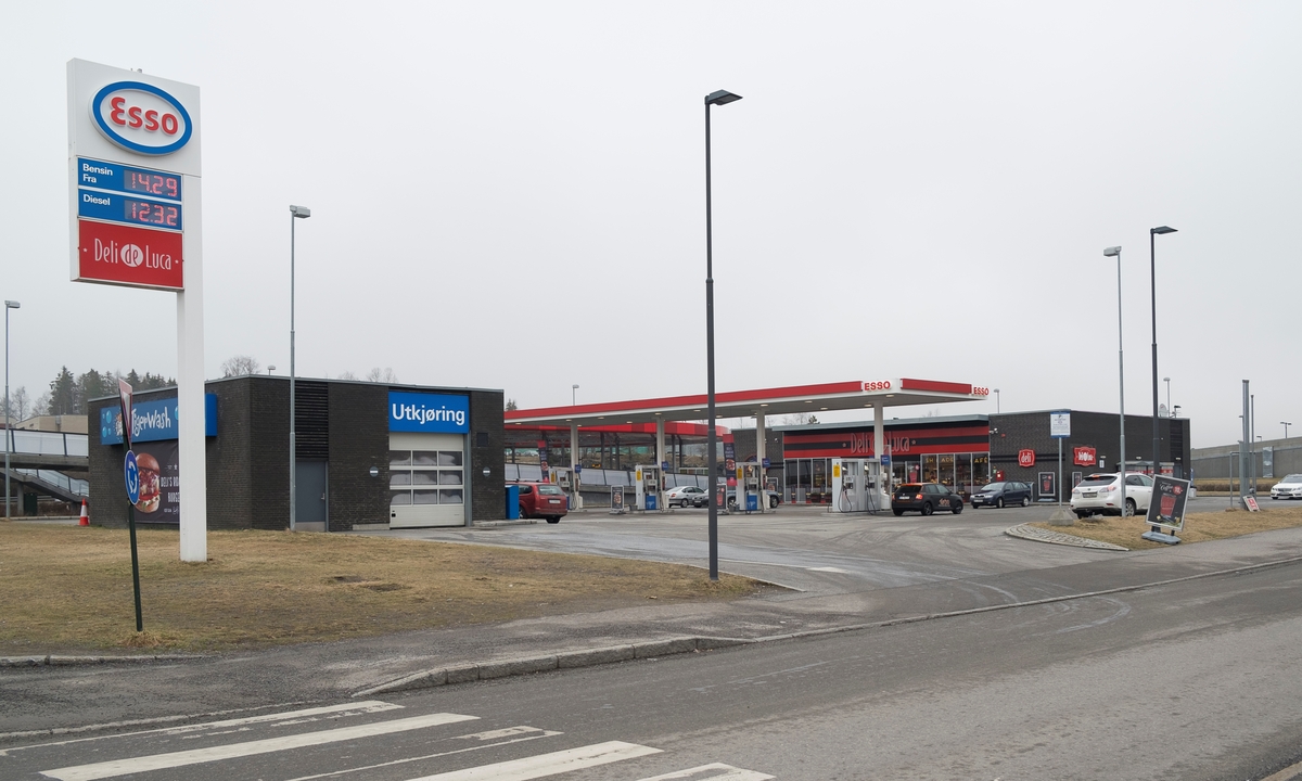 Esso bensinstasjon Skårersletta Solheim Lørenskog