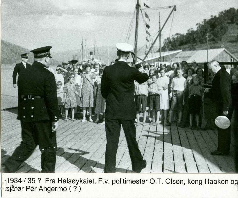 Kongebesøket i Mosjøen.Halsøykaia O.T.Olsen,Haakon,Per Angermo