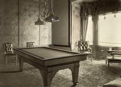 Ulleberg. Gyldenlær-tapet! Bilde fra Marie Knudtzon (1879-19