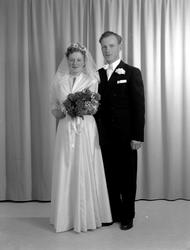 Bilde er registrert på Georg Bråten.

Fra Nordmøre museums f