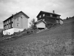 Gardsbygninger, antagelig i Sør-Fron øverbygd