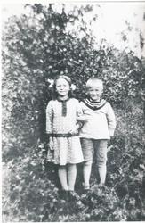 Hansine Isaksen og Asmund Lorentsen. Myklenes, 1931.