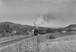 Arbeidstog / grustog på Størenbanen, trukket av damplokomoti